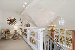 Lee Martinez Loft Near Poudre Trail and Old Town