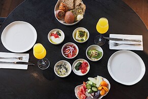 Gymnasia Isrotel, A Tribute Portfolio Hotel