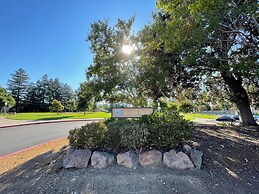 Spacious 3 BR 2B House Sunnyvale Park