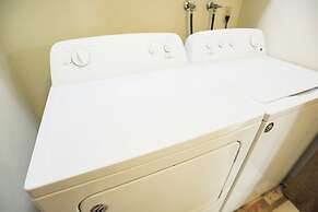 Spacious 3 BR 2B House Sunnyvale Park