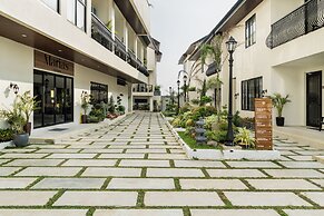 Bayandati Resort