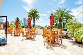 Luana Waikiki by Tropical Escapes Realty