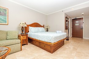 Luana Waikiki by Tropical Escapes Realty