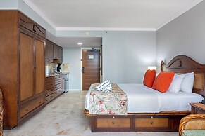 Luana Waikiki by Tropical Escapes Realty