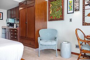 Luana Waikiki by Tropical Escapes Realty