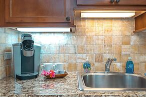 Luana Waikiki by Tropical Escapes Realty