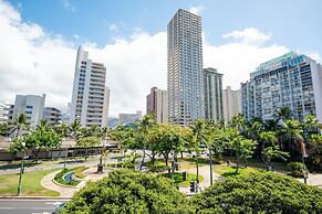 Luana Waikiki by Tropical Escapes Realty