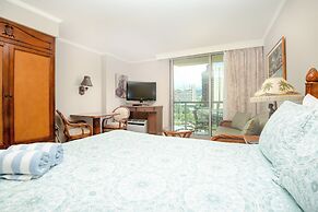 Luana Waikiki by Tropical Escapes Realty