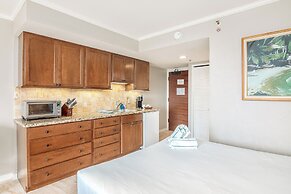 Luana Waikiki by Tropical Escapes Realty