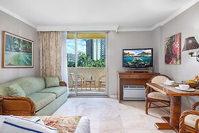 Luana Waikiki by Tropical Escapes Realty