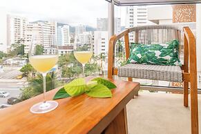 Luana Waikiki by Tropical Escapes Realty