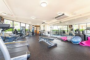 Luana Waikiki by Tropical Escapes Realty