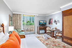 Luana Waikiki by Tropical Escapes Realty