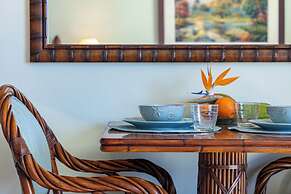 Luana Waikiki by Tropical Escapes Realty