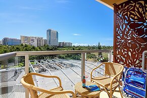 Luana Waikiki by Tropical Escapes Realty