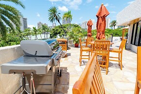 Luana Waikiki by Tropical Escapes Realty