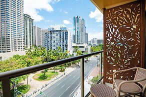 Luana Waikiki by Tropical Escapes Realty