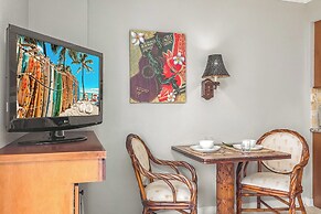 Luana Waikiki by Tropical Escapes Realty