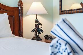 Luana Waikiki by Tropical Escapes Realty