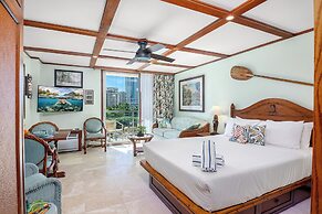 Luana Waikiki by Tropical Escapes Realty