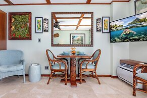 Luana Waikiki by Tropical Escapes Realty