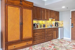 Luana Waikiki by Tropical Escapes Realty