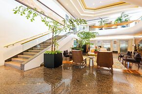 Luana Waikiki by Tropical Escapes Realty