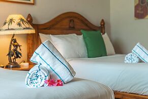 Luana Waikiki by Tropical Escapes Realty