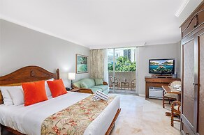 Luana Waikiki by Tropical Escapes Realty