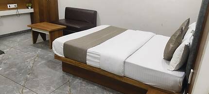 Hotel Madhur