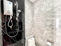 SKY HOTEL Sihanoukville