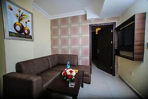 lancaster hotel apartments-Gardens