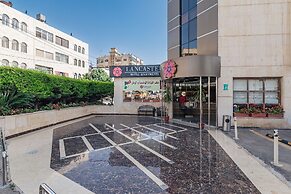 lancaster hotel apartments-Gardens