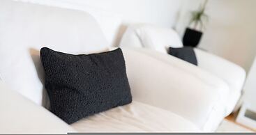 Taigh Tatha - Stylish 3 bed Home