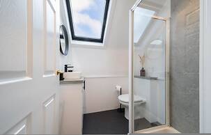 Taigh Tatha - Stylish 3 bed Home