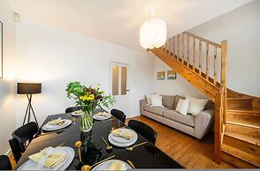 Taigh Tatha - Stylish 3 bed Home