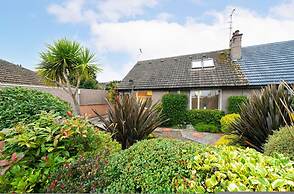 Taigh Tatha - Stylish 3 bed Home