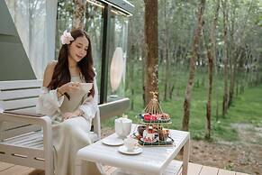 Timber Society Boutique Hideaway