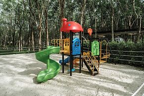 Timber Society Boutique Hideaway