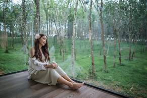 Timber Society Boutique Hideaway