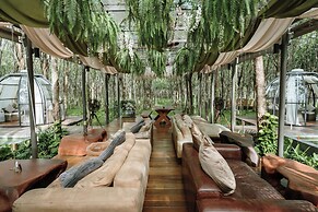 Timber Society Boutique Hideaway