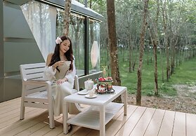 Timber Society Boutique Hideaway