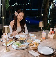 Timber Society Boutique Hideaway