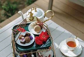 Timber Society Boutique Hideaway