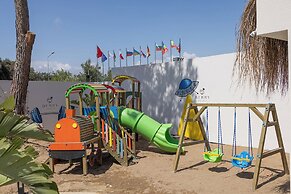 Berry Blue Hotels - All Inclusive