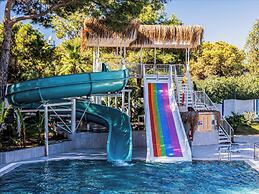 Berry Blue Hotels - All Inclusive