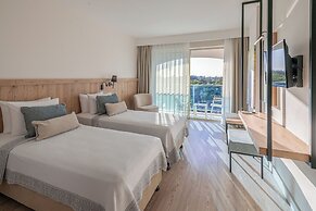 Berry Blue Hotels - All Inclusive