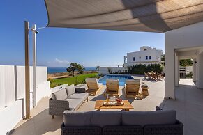 Protaras Beachfront Villla Mimosa