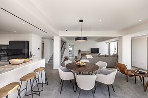 Protaras Beachfront Villla Mimosa