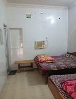 Karni hotel and restaurant